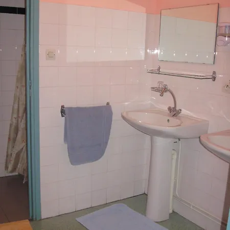 Prázdninový dům Le Refuge Des Noes Saint-Rirand